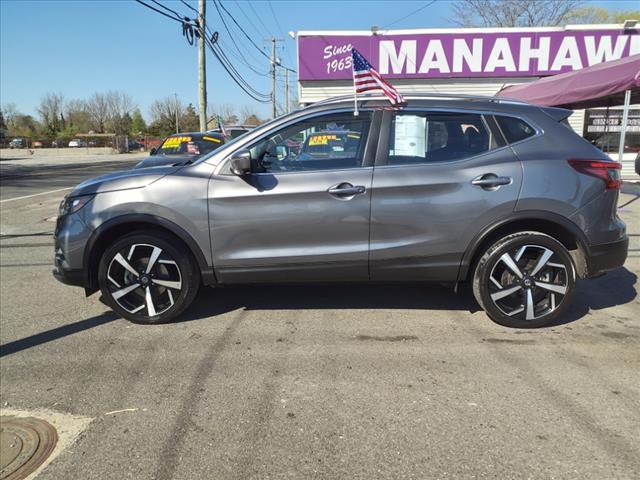 used 2020 Nissan Rogue Sport car, priced at $23,995
