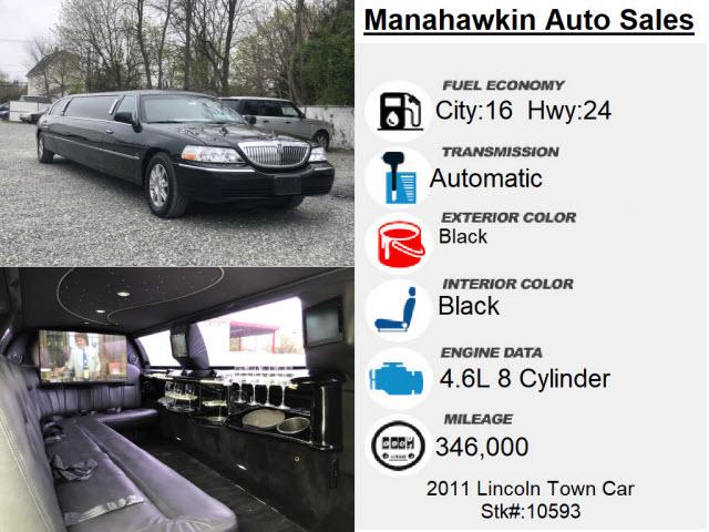 used 2011 Lincoln Town Car car, priced at $14,995