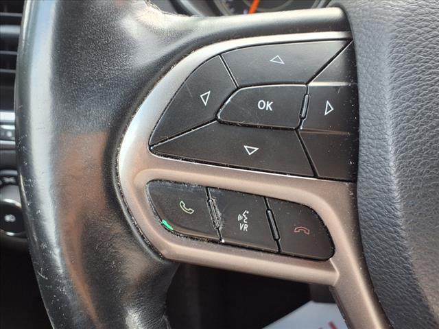 used 2019 Jeep Cherokee car, priced at $14,995