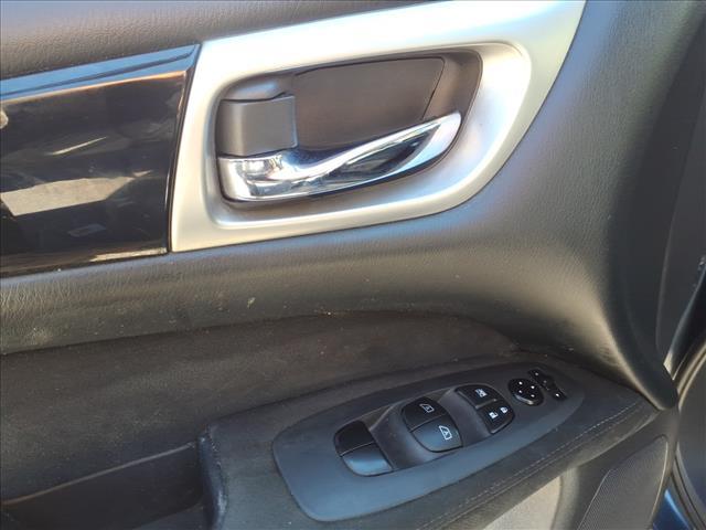 used 2015 Nissan Pathfinder car, priced at $10,995