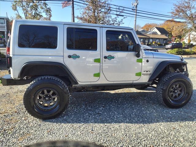 used 2012 Jeep Wrangler Unlimited car, priced at $18,995