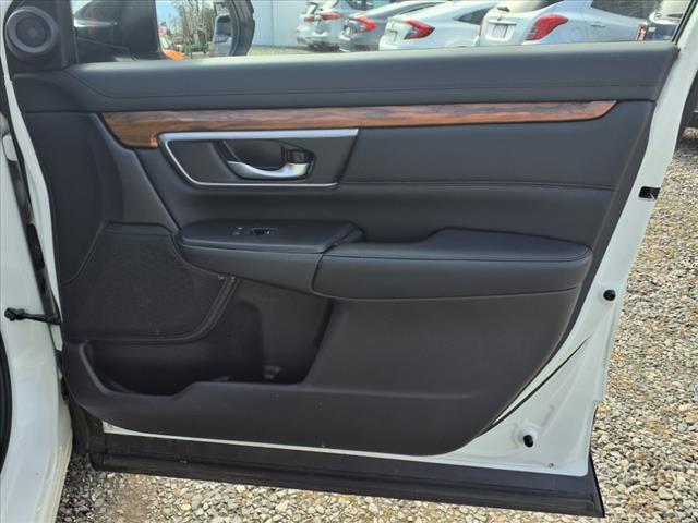 used 2017 Honda CR-V car, priced at $15,995
