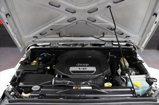 used 2015 Jeep Wrangler Unlimited car, priced at $23,788