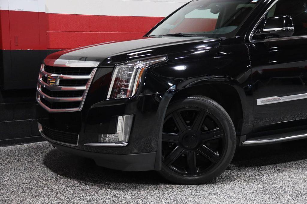 used 2016 Cadillac Escalade ESV car, priced at $30,988