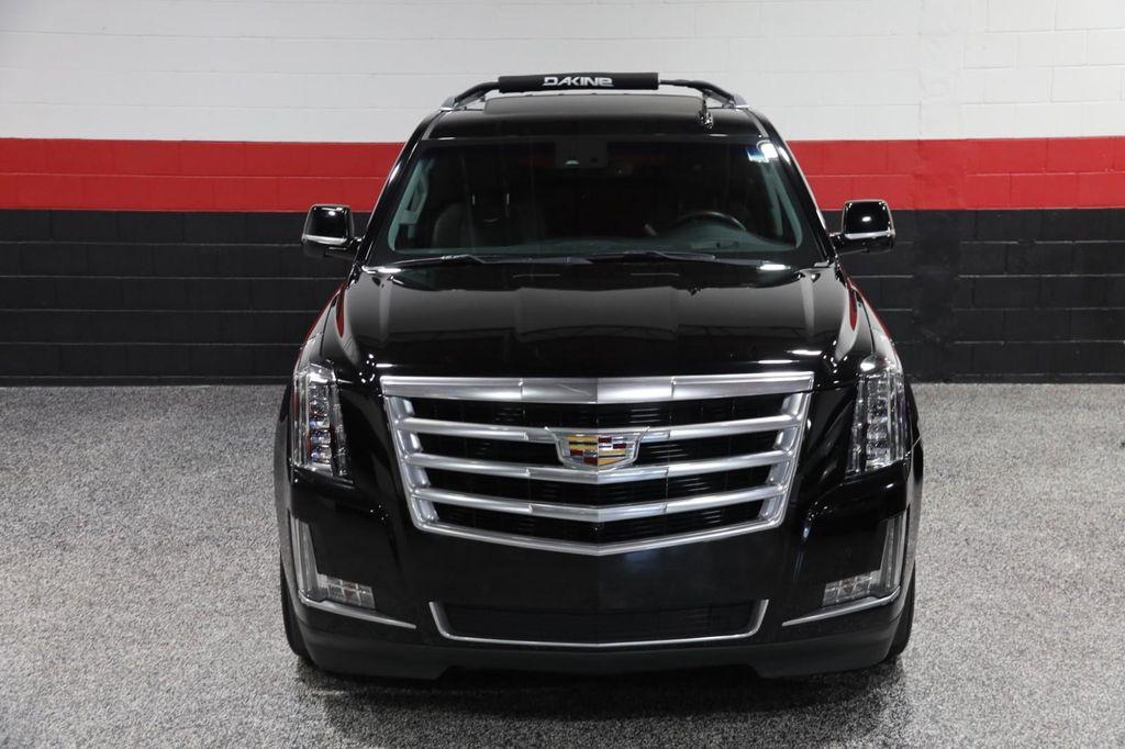 used 2016 Cadillac Escalade ESV car, priced at $30,988