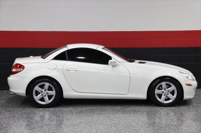 used 2007 Mercedes-Benz SLK-Class car, priced at $14,788