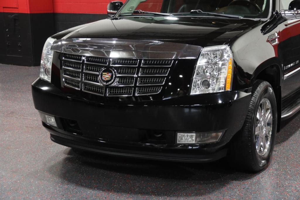 used 2008 Cadillac Escalade EXT car, priced at $20,588