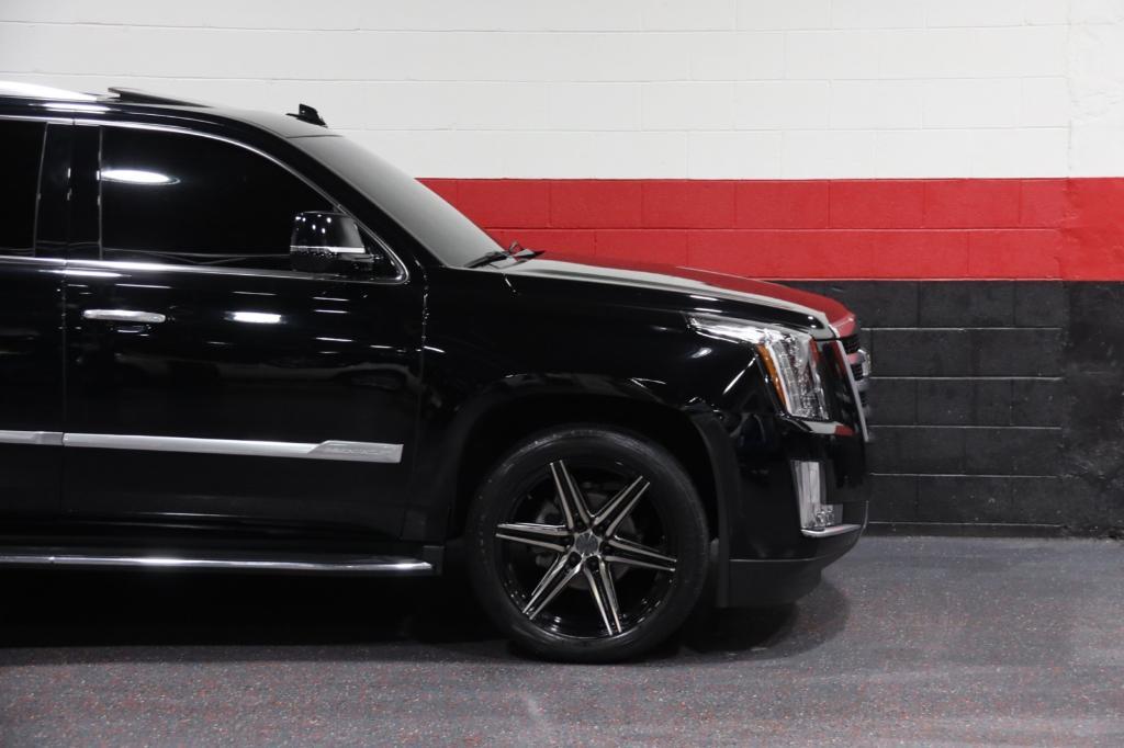 used 2016 Cadillac Escalade car, priced at $35,988