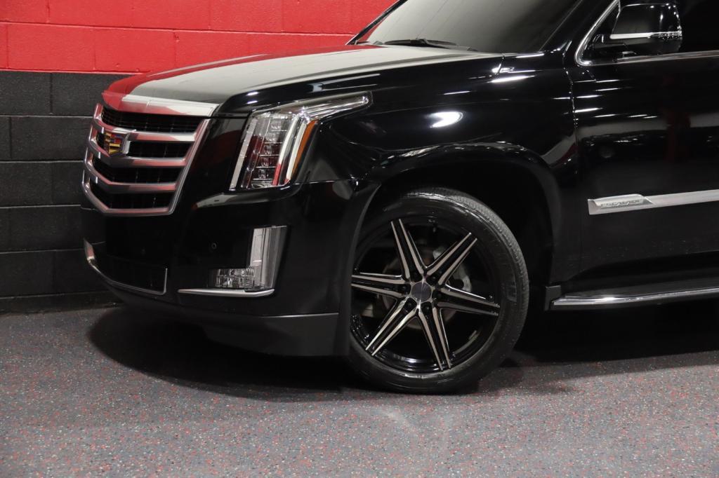 used 2016 Cadillac Escalade car, priced at $35,988