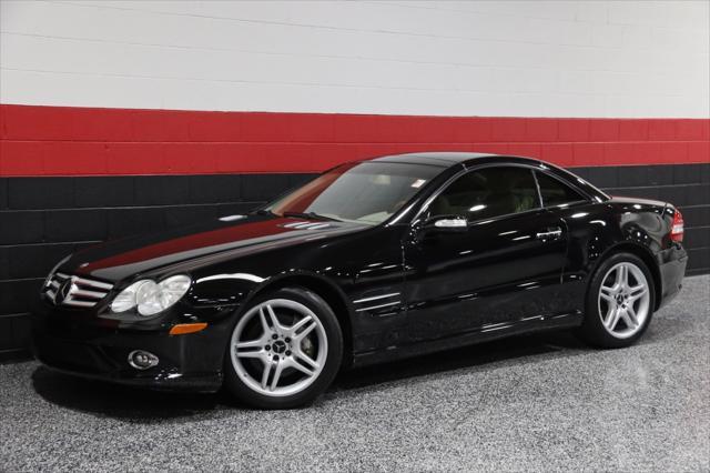 used 2007 Mercedes-Benz SL-Class car, priced at $23,788