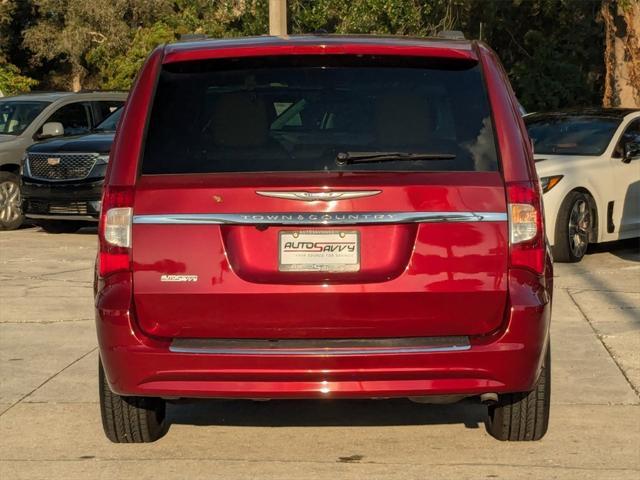 used 2014 Chrysler Town & Country car, priced at $7,200