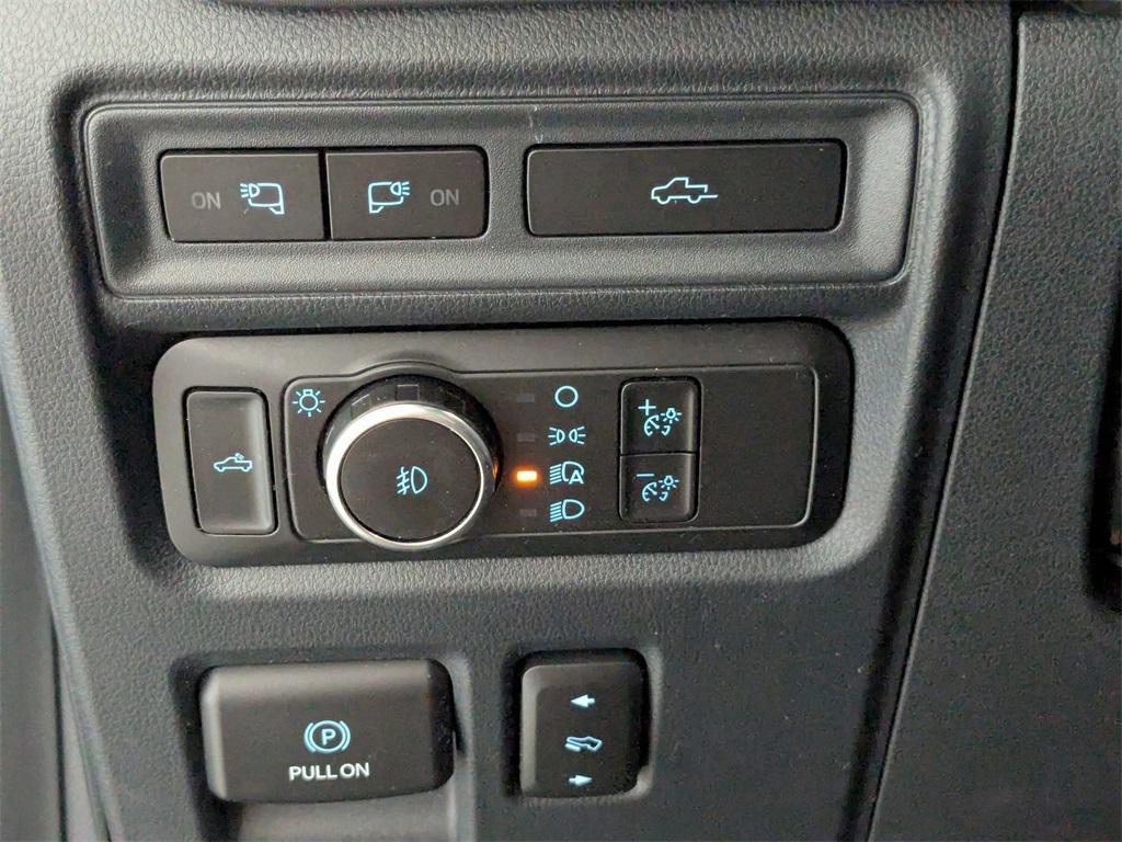 used 2021 Ford F-150 car, priced at $40,000