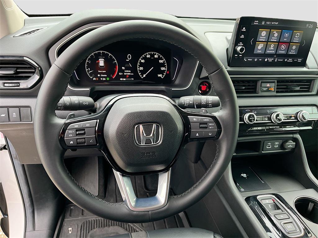used 2025 Honda Pilot car, priced at $34,300