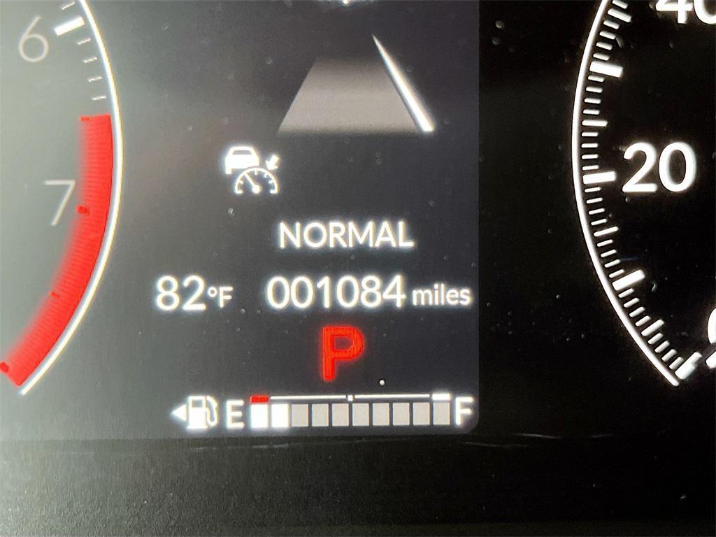 used 2025 Honda Pilot car, priced at $34,300