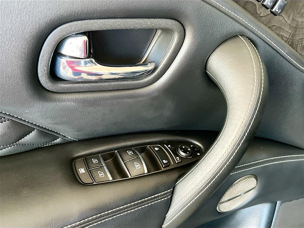 used 2022 INFINITI QX80 car, priced at $34,500