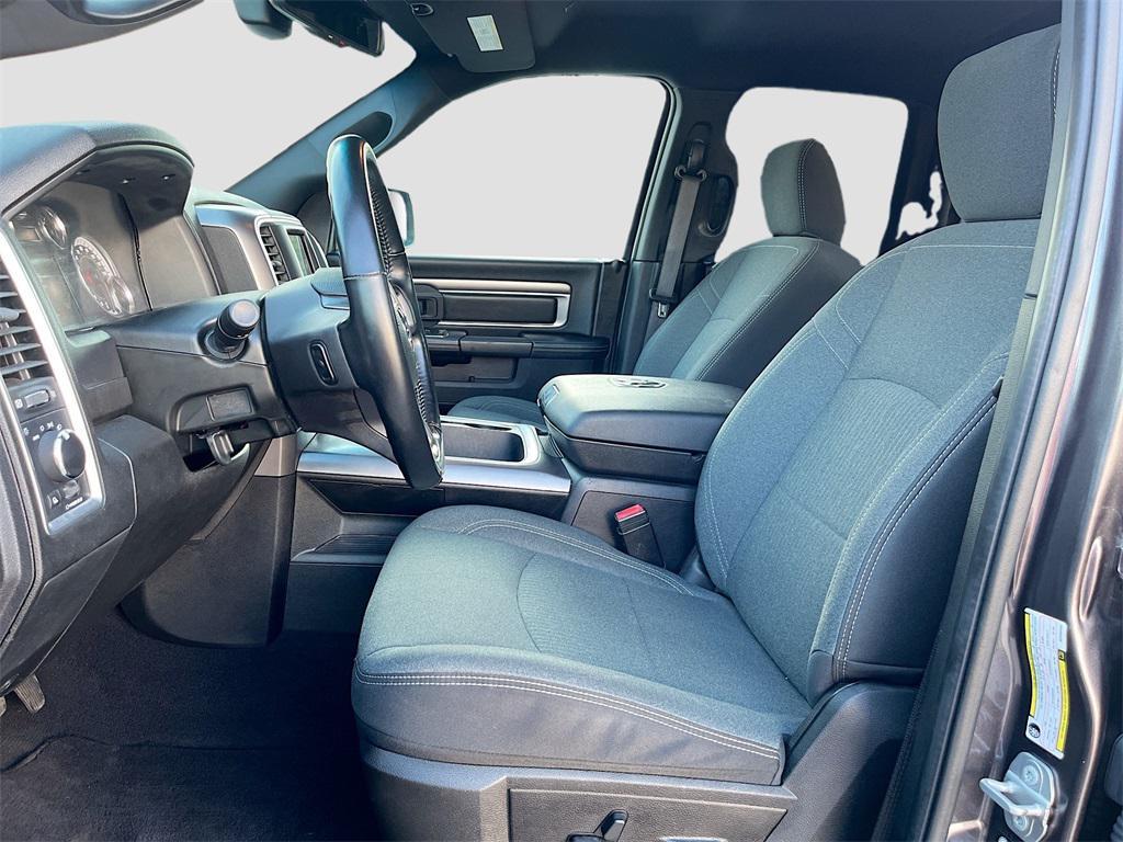 used 2021 Ram 1500 Classic car, priced at $25,900