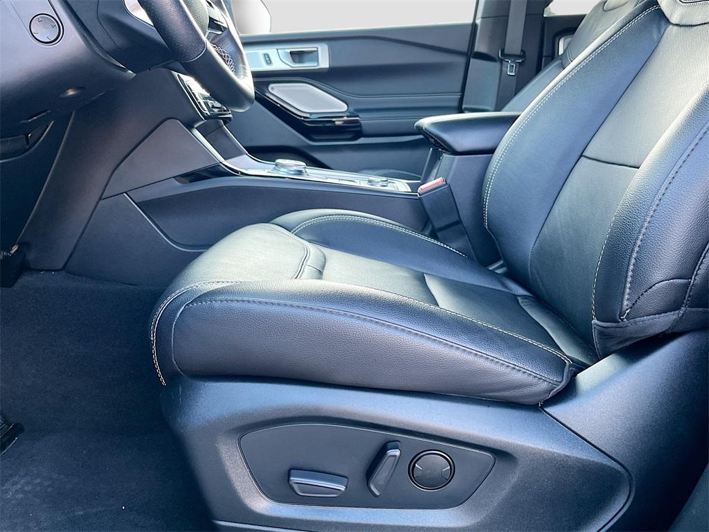 used 2023 Ford Explorer car, priced at $38,200
