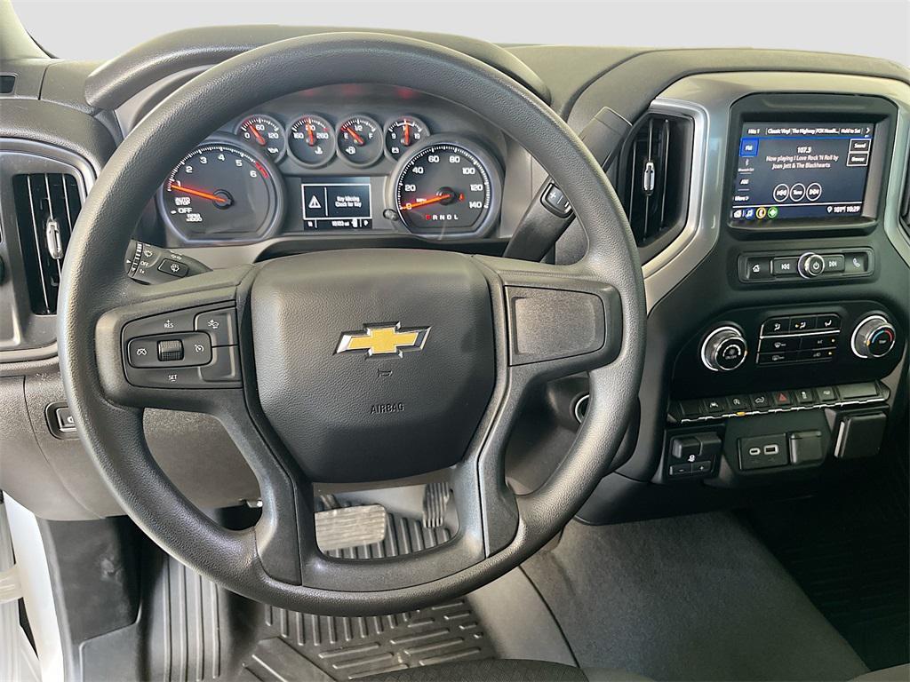 used 2025 Chevrolet Silverado 1500 car, priced at $31,800