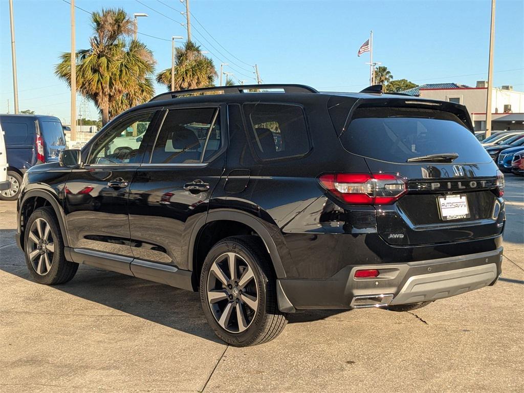 used 2024 Honda Pilot car, priced at $36,000