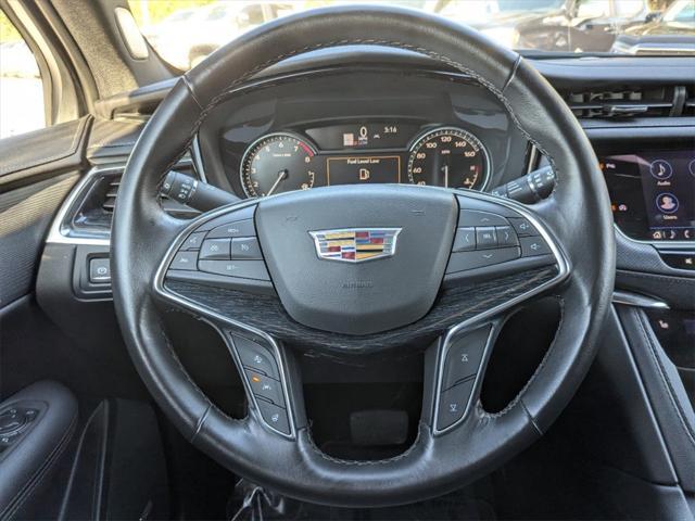 used 2023 Cadillac XT5 car, priced at $30,500