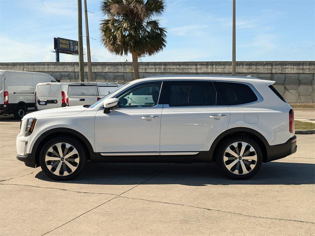 used 2022 Kia Telluride car, priced at $27,400