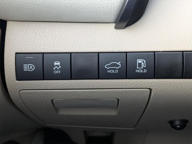 used 2020 Toyota Camry car, priced at $19,100