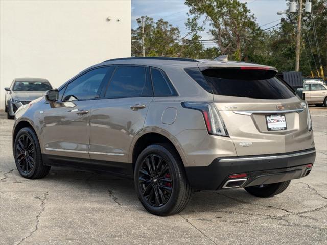 used 2022 Cadillac XT5 car, priced at $30,500