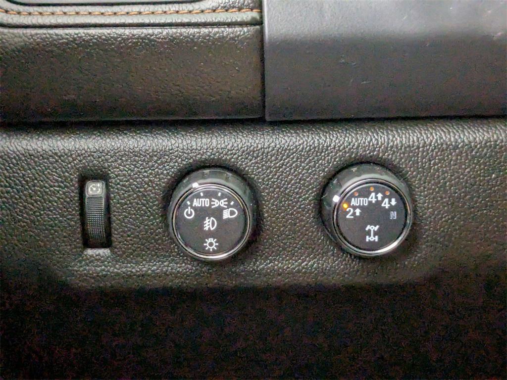used 2022 GMC Canyon car, priced at $28,700