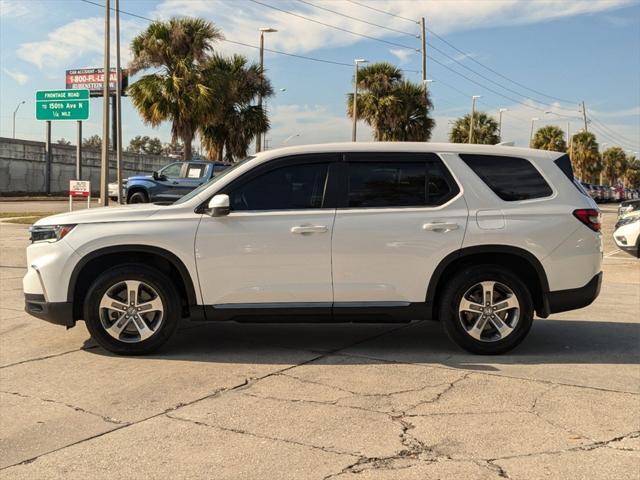 used 2023 Honda Pilot car, priced at $30,400