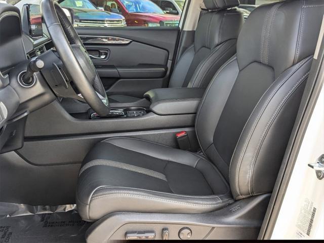 used 2023 Honda Pilot car, priced at $30,400