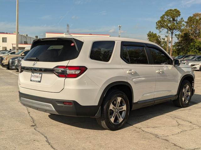 used 2023 Honda Pilot car, priced at $30,400