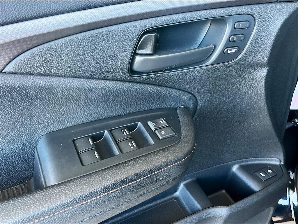 used 2023 Honda Passport car, priced at $26,900