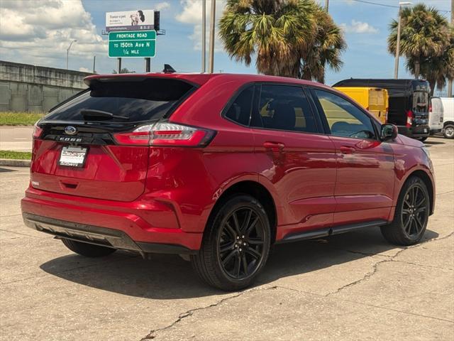 used 2024 Ford Edge car, priced at $28,000