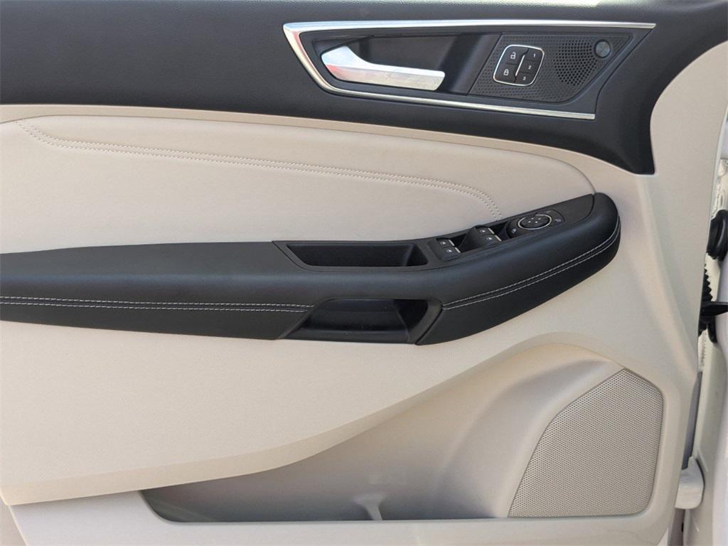 used 2024 Ford Edge car, priced at $28,500