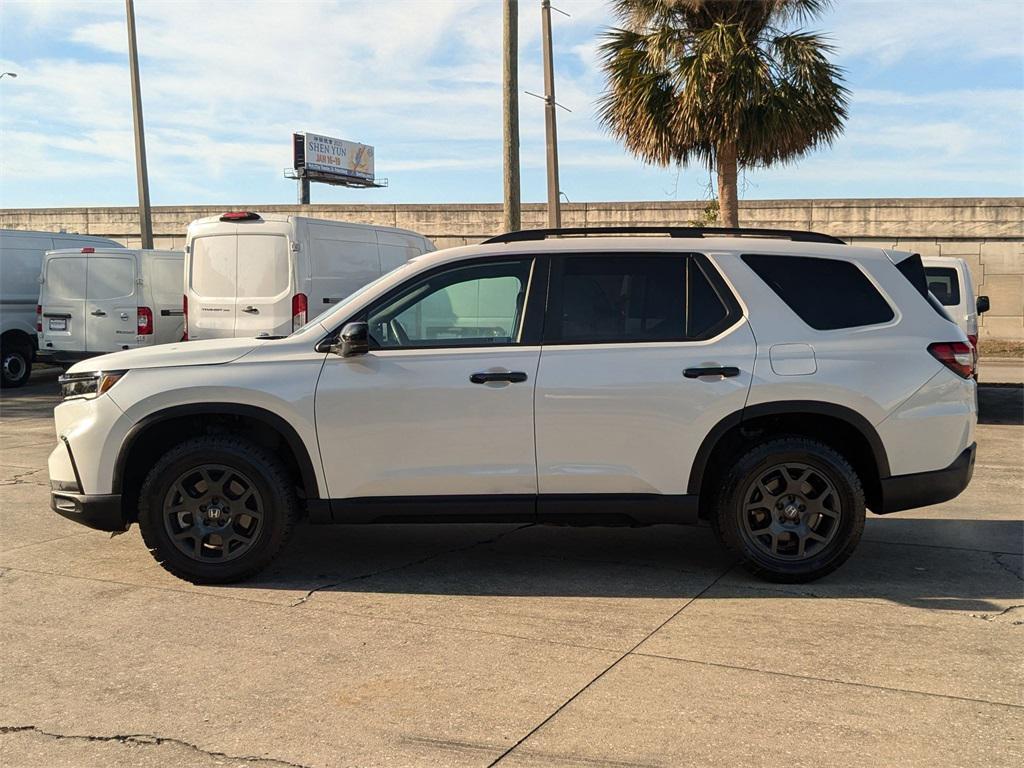 used 2024 Honda Pilot car, priced at $35,000