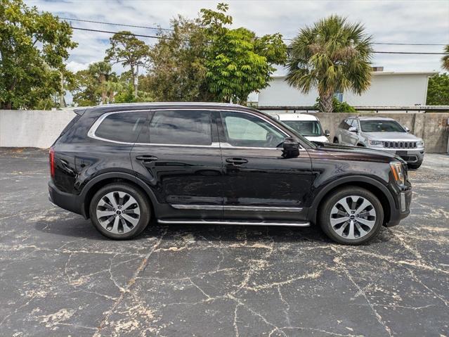 used 2022 Kia Telluride car, priced at $28,800