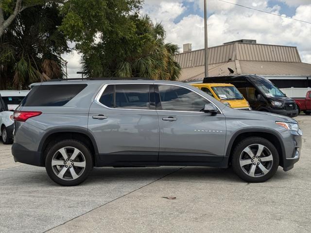 used 2021 Chevrolet Traverse car, priced at $25,000