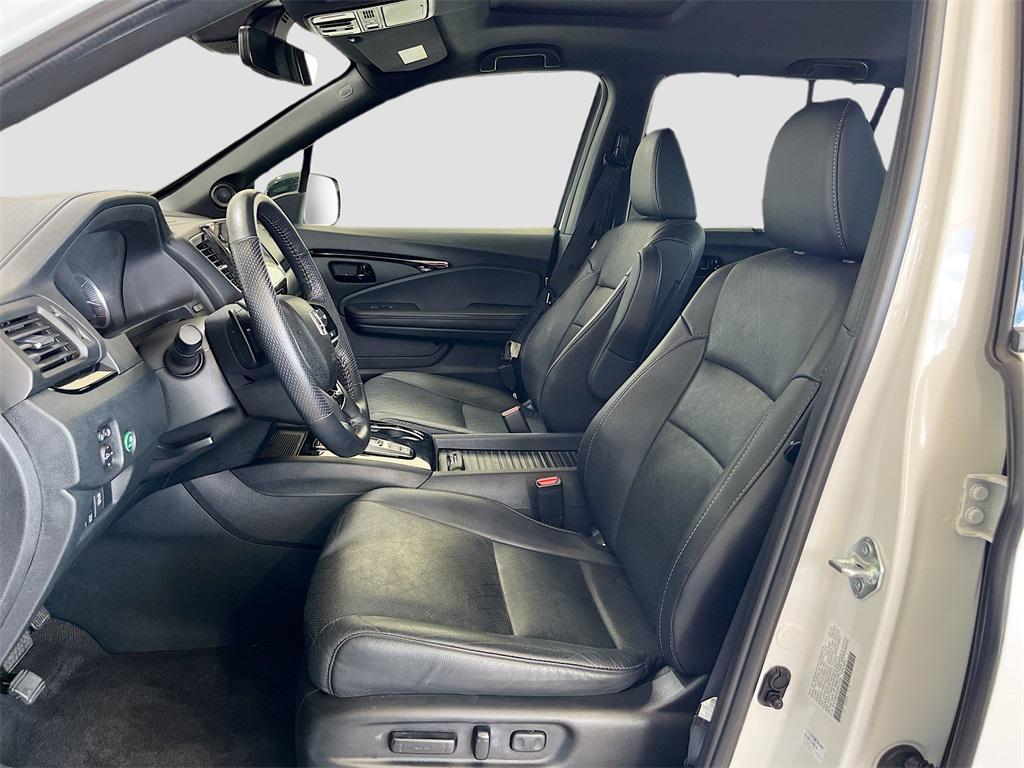 used 2023 Honda Passport car, priced at $29,200