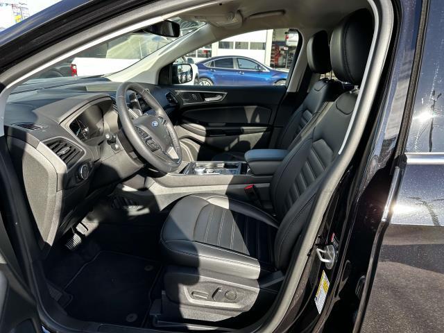 used 2024 Ford Edge car, priced at $35,989