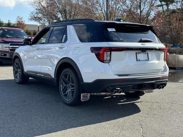 new 2025 Ford Explorer car, priced at $65,485