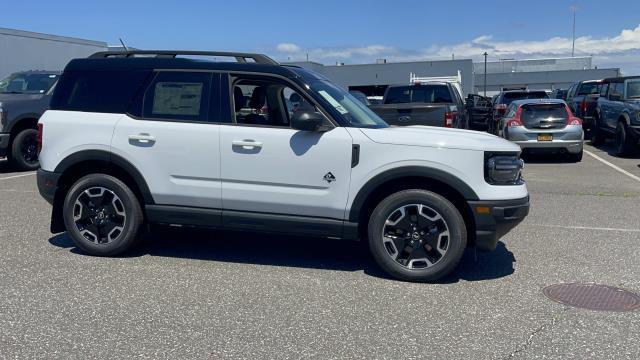 new 2024 Ford Bronco Sport car, priced at $38,275