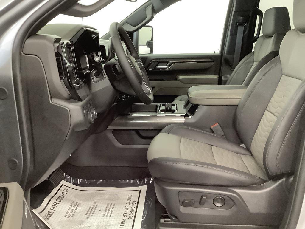 new 2025 Chevrolet Silverado 2500 car