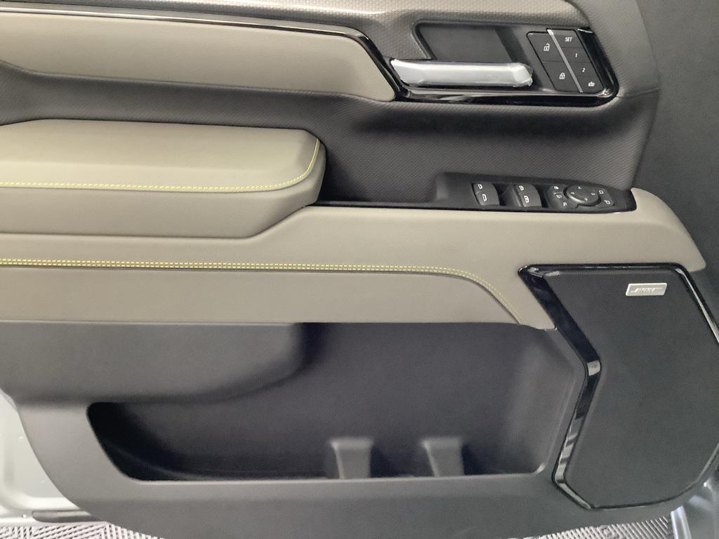new 2025 Chevrolet Silverado 2500 car