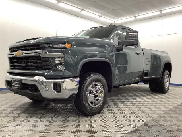 new 2025 Chevrolet Silverado 3500 car