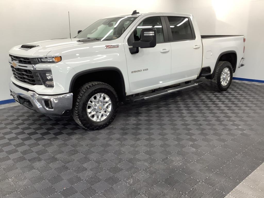 used 2024 Chevrolet Silverado 2500 car, priced at $51,980