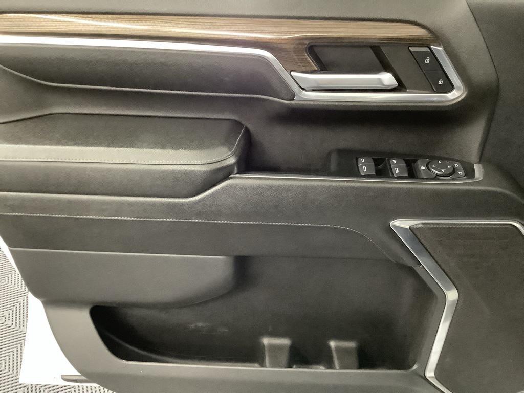 used 2024 Chevrolet Silverado 2500 car, priced at $51,980