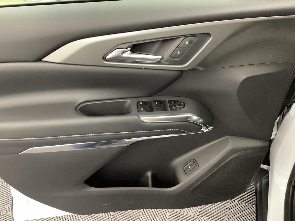 new 2026 Chevrolet Traverse car