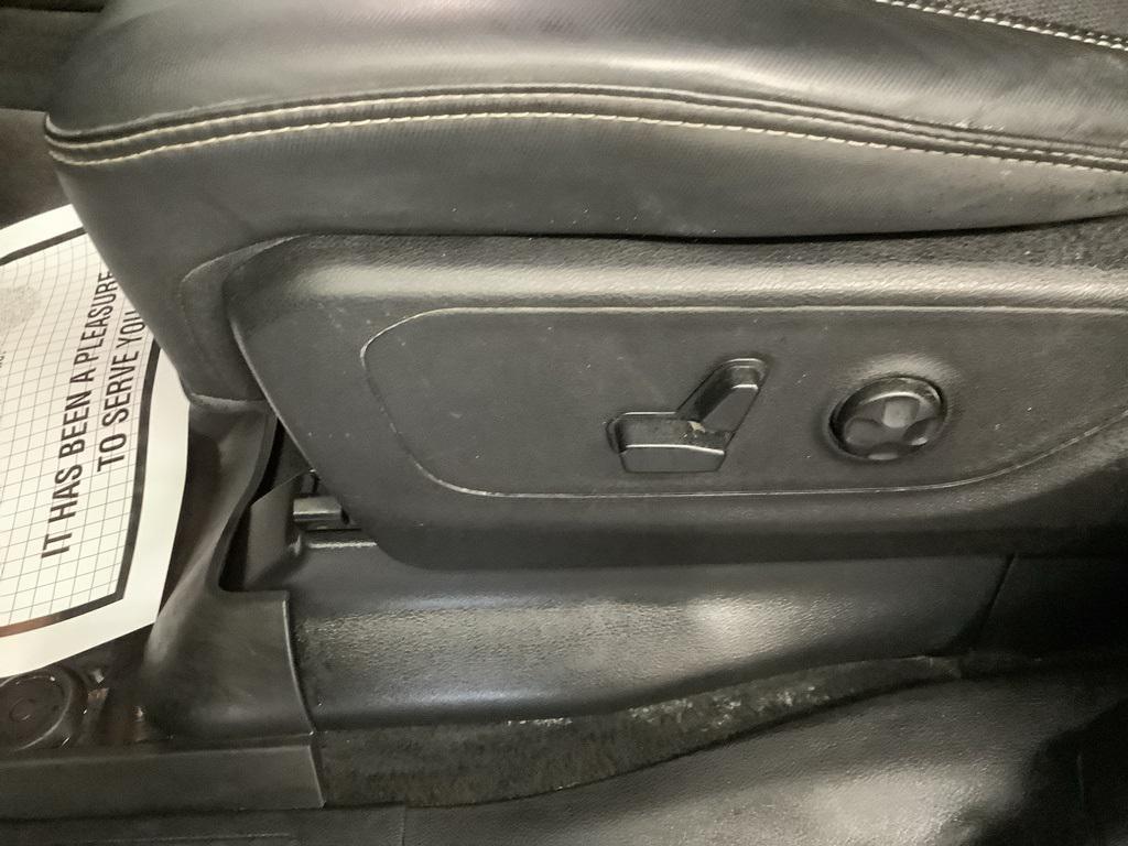 used 2019 Ram 1500 car, priced at $33,780