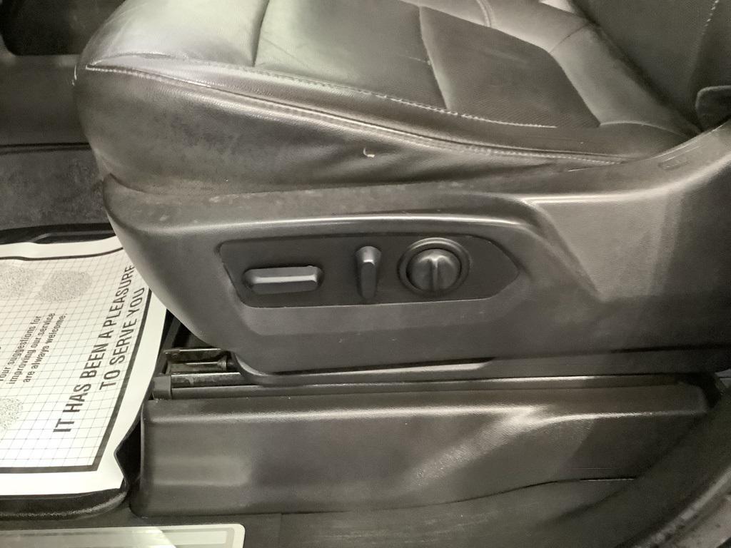 used 2022 Chevrolet Silverado 1500 car, priced at $35,380