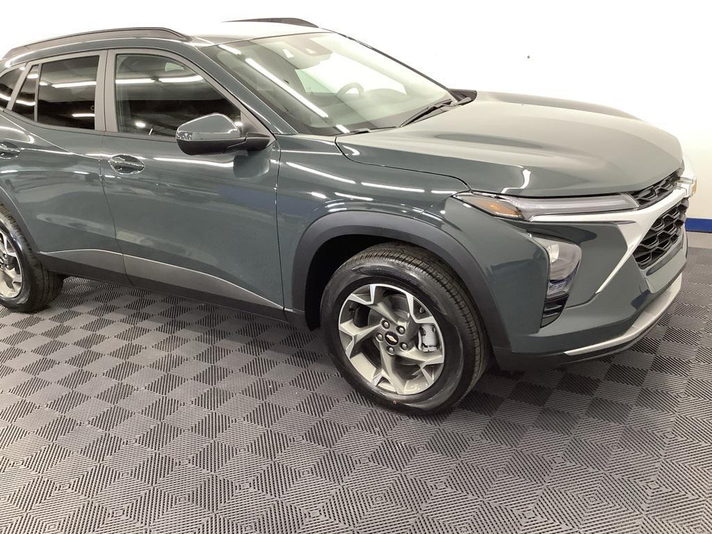 new 2026 Chevrolet Trax car